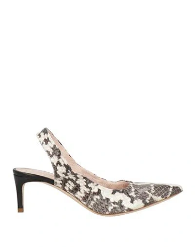 Pollini Woman Pumps Ivory Size 7.5 Leather