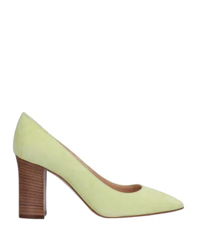 Pollini Pumps In Green