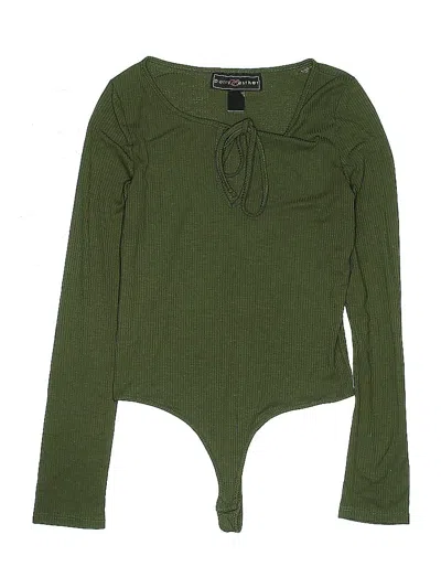 Pre-owned Polly & Esther Bodysuit In Green