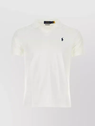 Polo Ralph Lauren Collared V-neck Polo Side Slits In Neutral
