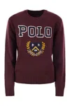 Polo Ralph Lauren Fitted Rugby-inspired Pullover With Embroidered Crest In Maroon