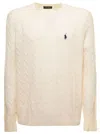POLO RALPH LAUREN WHITE CABLE-KNIT CREWNECK SWEATER WITH FRONT CONTRASTING LOGO EMBROIDERY IN WOOL AND CASHMERE MAN