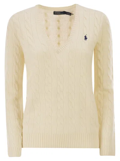 Polo Ralph Lauren Slim Fit V-neck Wool Jumper With Embroidered Pony Logo In White