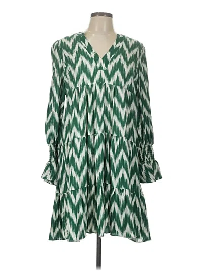 Pre-owned Pomander Place Casual Dress In Green