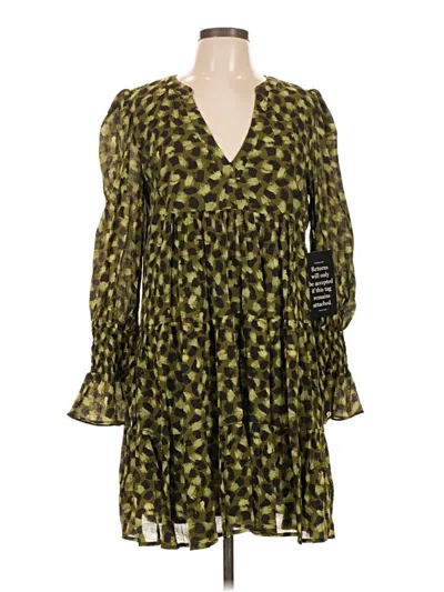 Pre-owned Pomander Place Casual Dress In Green
