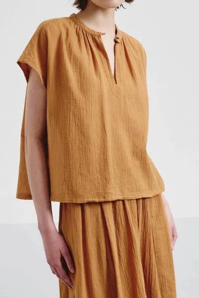 Pomandère Organic Cotton Crepe Gauze Top In Apricot In Brown