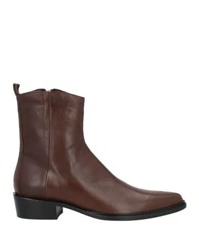 Pomme D'or Woman Ankle Boots Brown Size 8 Leather