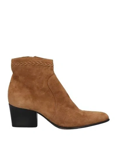 Pomme D'or Woman Ankle Boots Camel Size 6 Leather In Beige