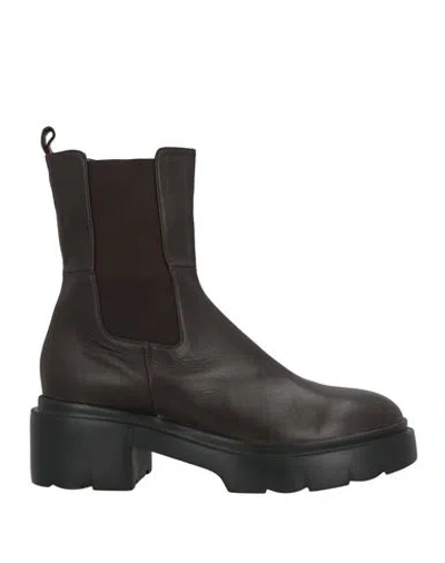 Pomme D'or Woman Ankle Boots Dark Brown Size 10 Leather