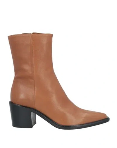 Pomme D'or Woman Ankle Boots Tan Size 7 Leather In Brown