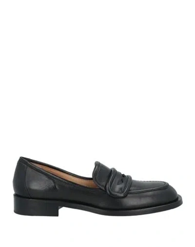 Pomme D'or Woman Loafers Black Size 7.5 Leather
