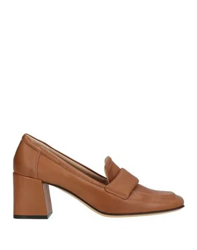 Pomme D'or Woman Loafers Camel Size 8.5 Leather In Brown