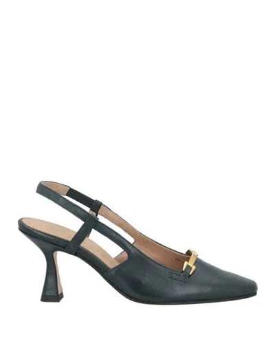 Pomme D'or Woman Pumps Midnight Blue Size 9 Leather