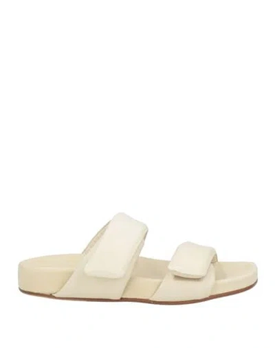 Pomme D'or Woman Sandals Cream Size 6 Soft Leather In White