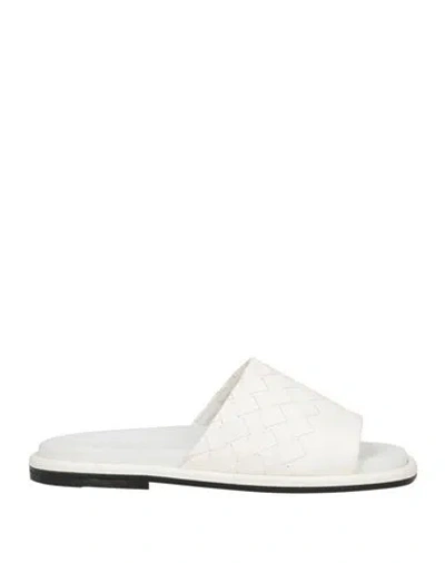 Pomme D'or Woman Sandals White Size 6 Soft Leather
