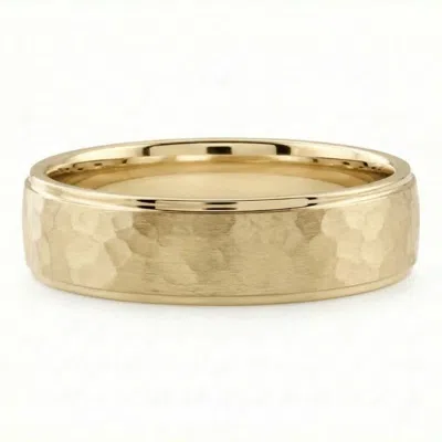 Pompeii3 Men's Brushed Hammered Wedding Band 14k Gold Ring