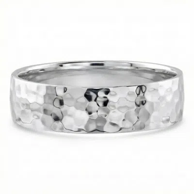 Pompeii3 Men's Polished Hammered Wedding Band 14k Gold Or Platinum In Metallic