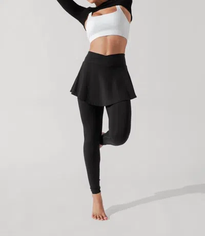 Popflex Active Crissscross Skleggings In Black