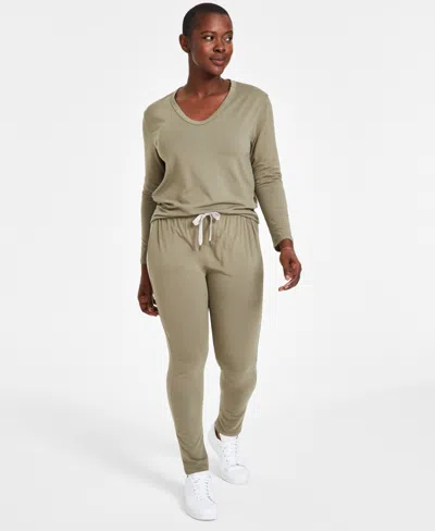 Poplinen Women's Solid-color V-neck Long-sleeve Pajama Shirt In Sage
