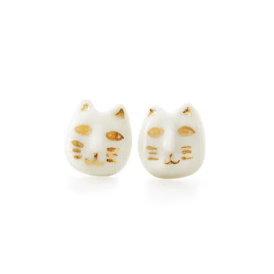 Poporcelain Women's White / Gold Porcelain Lucky Cat Stud Earrings
