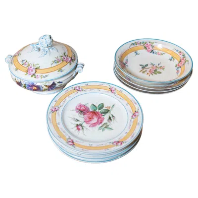 Pre-owned Porcelaine De Paris 19th Century Floral Dish Set With Casserole And Plates In Gray