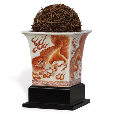 Port 68 Chow Pot Planter In Brown