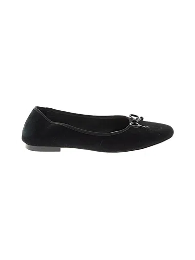 Pre-owned Porte & Paire Flats In Black