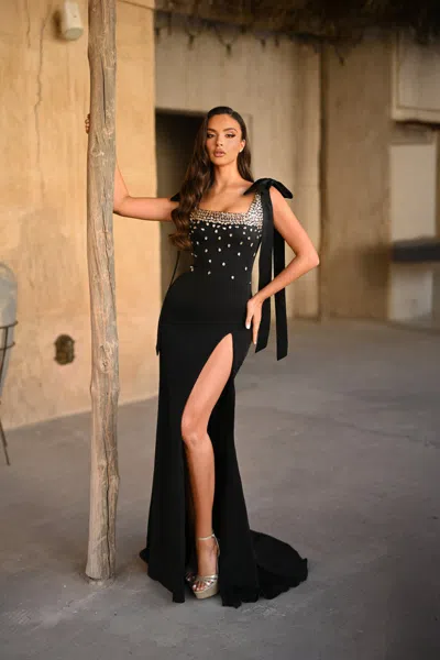 Portia And Scarlett Ps25975e Long Formal Beaded Prom Slit Dress In Black