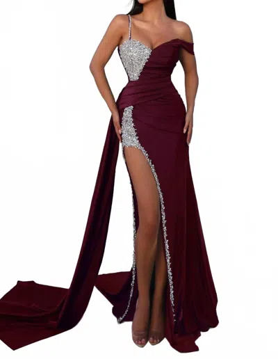 Portia And Scarlett Sweetheart Neckline Gown In Plum In Multi