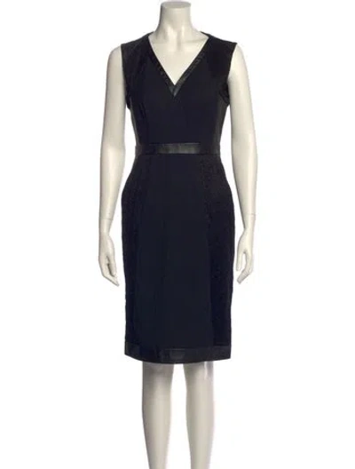 Pre-owned Ports 1961 Wool Knee-length Dress In Blue