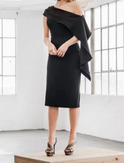 Posh Couture Delilah Cocktail Dress In Black
