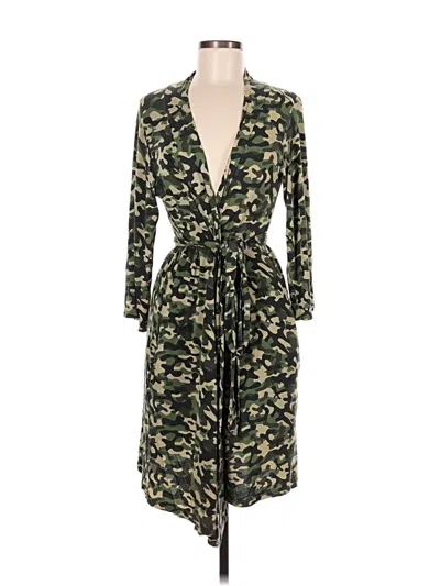 Pre-owned Posh Peanut Kimono In Green