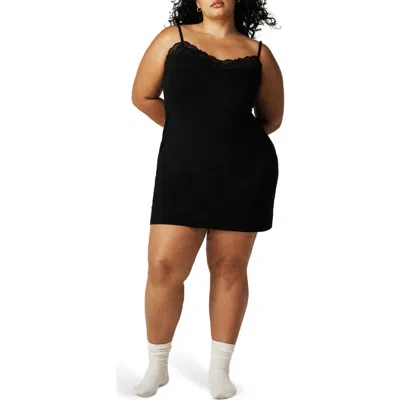 Posh Peanut Lace Chemise In Black