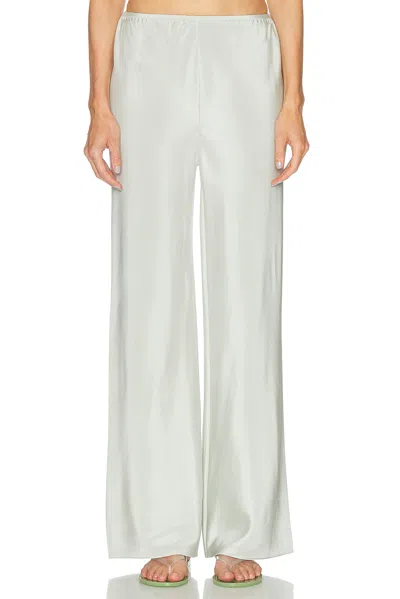 Posse Cove Trouser In White