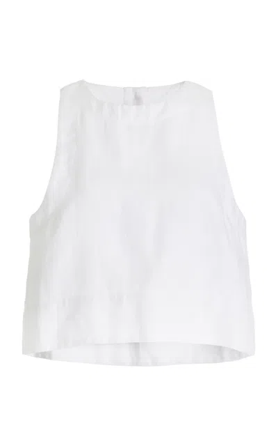 Posse Exclusive Poppy Linen Cropped Top In White