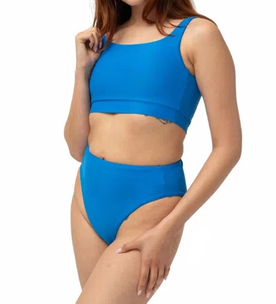 Post Swim Kim Top In Beaming Blue