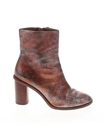 Pre-owned Pour La Victoire Boots In Orange