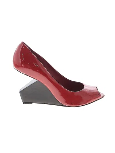 Pre-owned Pour La Victoire Heels In Red