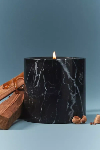 Poured New York Woody Bougie D'oud Marble Candle In Multi
