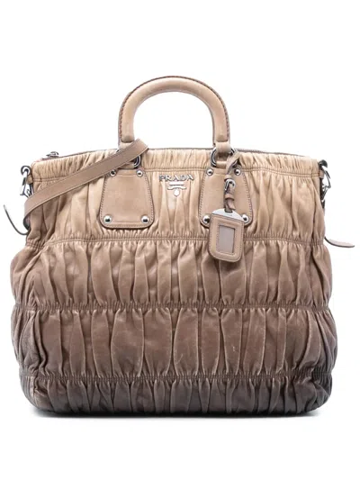 Pre-owned Prada 2000-2025 Nappa Gaufre Ombre Satchel In Brown