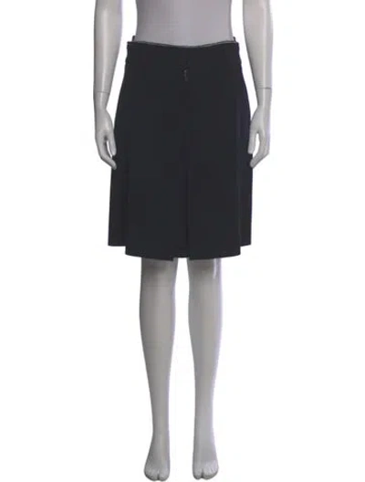 Pre-owned Prada 2000's Knee-length Shorts In Black