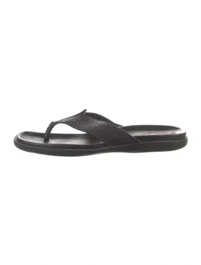 Pre-owned Prada 2000's Leather Flip Flops In Black