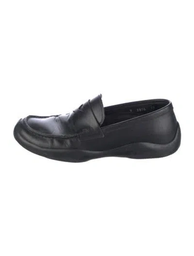 Pre-owned Prada 2000's Leather Loafers In Black