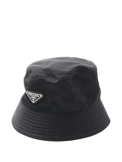 Pre-owned Prada 2000 Logo-triangle Bucket Hat In Black