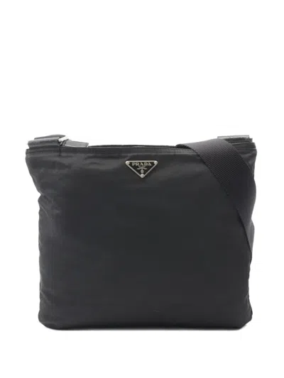 Pre-owned Prada 2000s Logo-plaque Shoulder Bag In Black