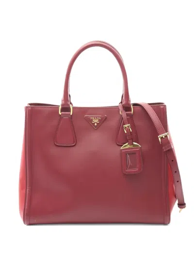Pre-owned Prada 2000s Triangle-logo Leather Handbag In Red
