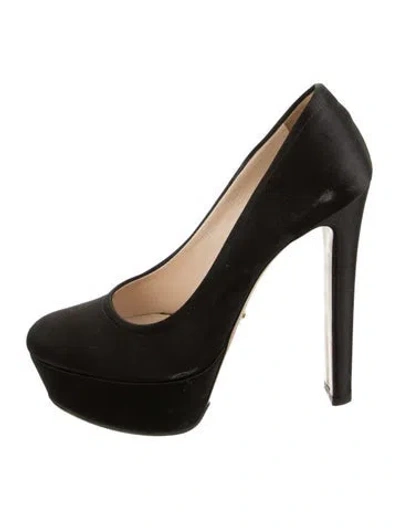 Pre-owned Prada 2010's Pumps In Black