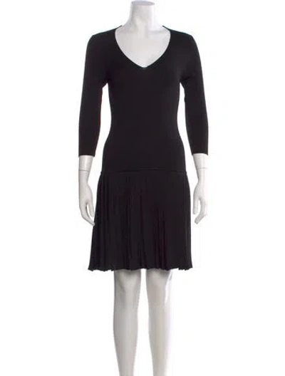 Pre-owned Prada 2012 Knee-length Dress In Black