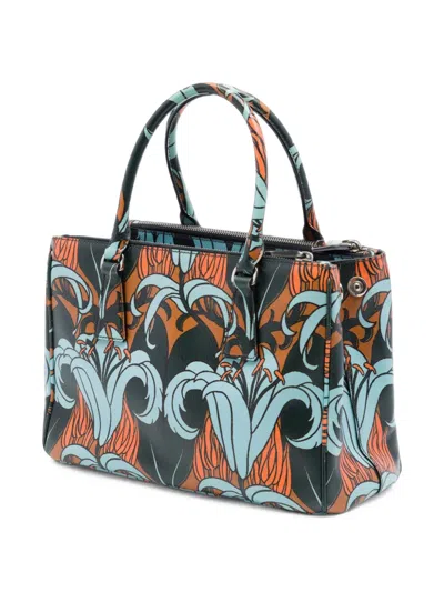 Pre-owned Prada 2013-2026 Small Saffiano Lux Galleria Lily Print Double Zip Satchel In Black