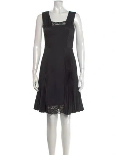 Pre-owned Prada 2018 Knee-length Dress In Black